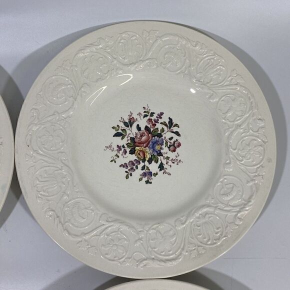 Antique Wedgwood Conway Patrician Dinner Plates set of (4) Embossed Relief 9.25 - Picture 3 of 15